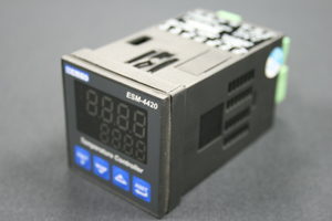 4420-1.jpg 4420-1.jpg